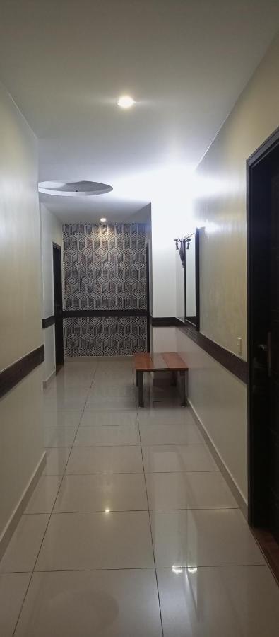 Hira Guest House Karachi Extérieur photo